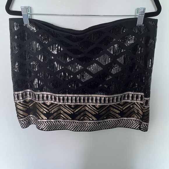 Sequin skirt - Picture 3 of 3